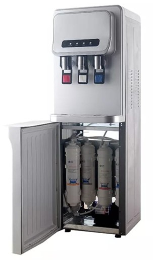 Dozator cu sistem de filtrare inclus